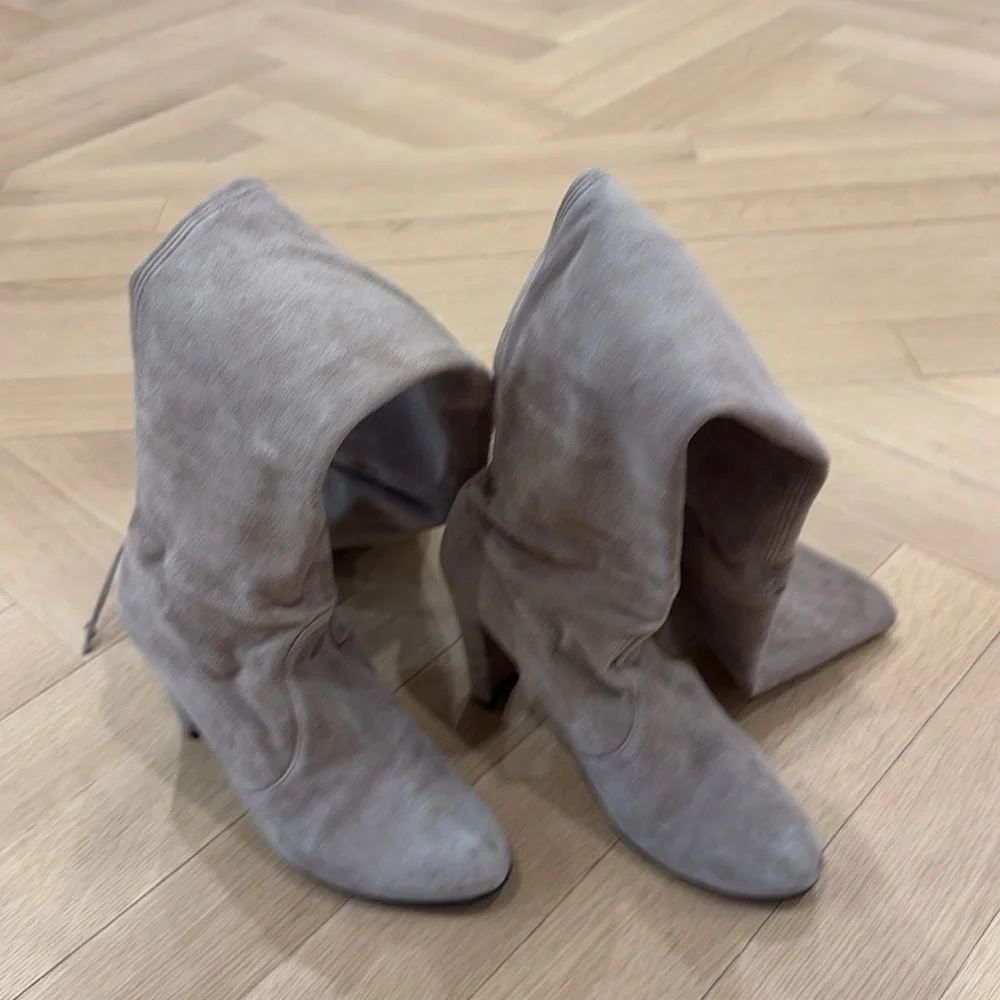 Stuart Weitzman suede over the highland knee boots - size 7 - Picture 3 of 4